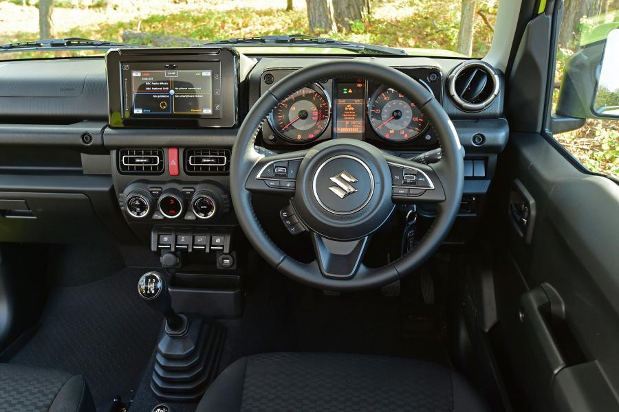 Торпедо Suzuki Jimny AllGrip 2018 года  (UK) (фото 5 из 40)